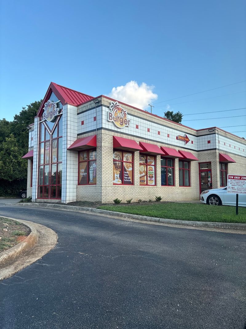 See How Cali Burger Made A Former Fast-Food Spot Its Own