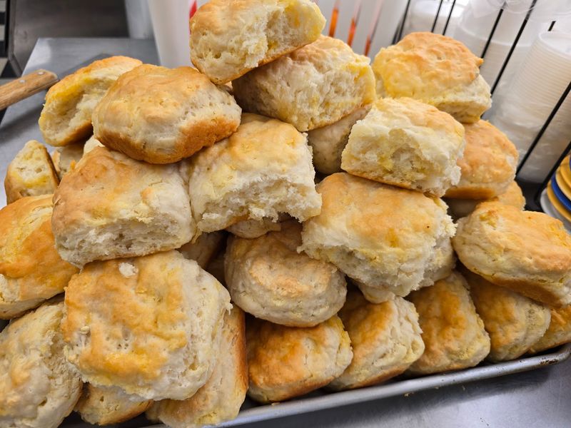 Arrive Early When A Weekend Breakfast Is Part Of The Plan