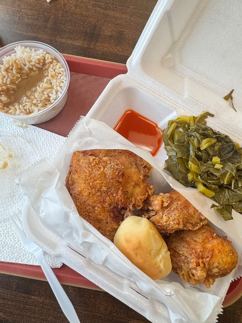 10 Blue Collar North Carolina Restaurants That Serve Huge Portions For Cheap - Decor Hint The Chicken Hut, Durham