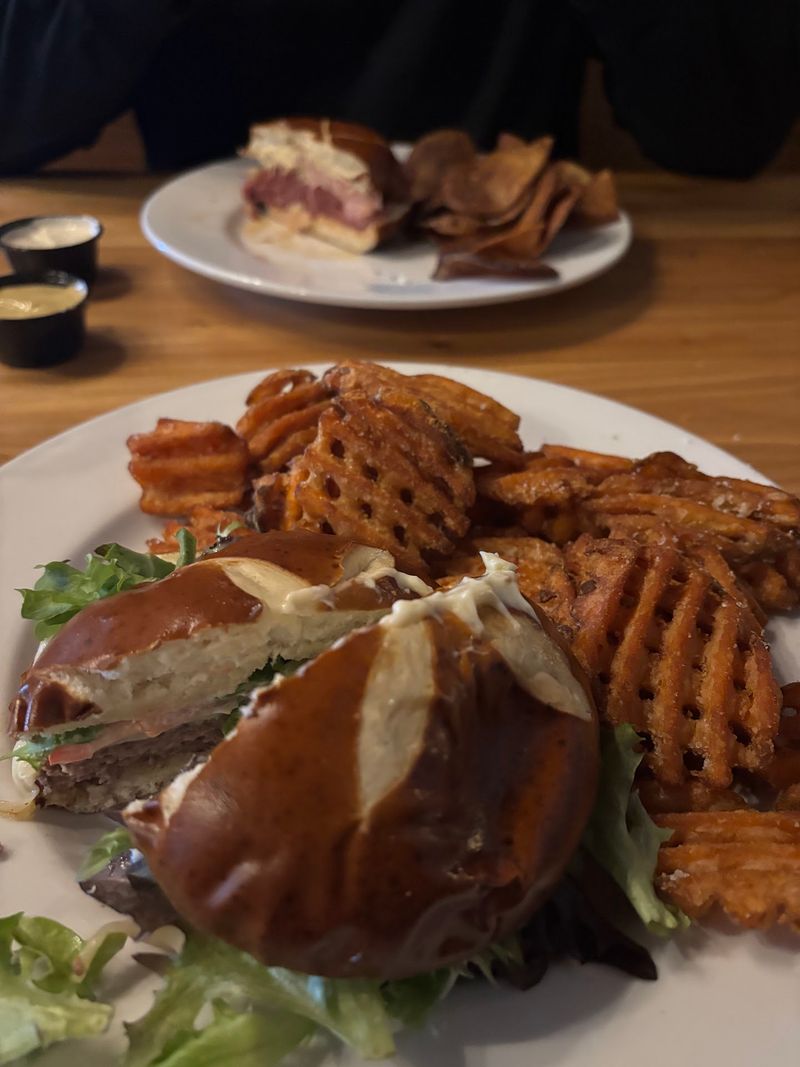 Father Tom's Pub, Cookeville