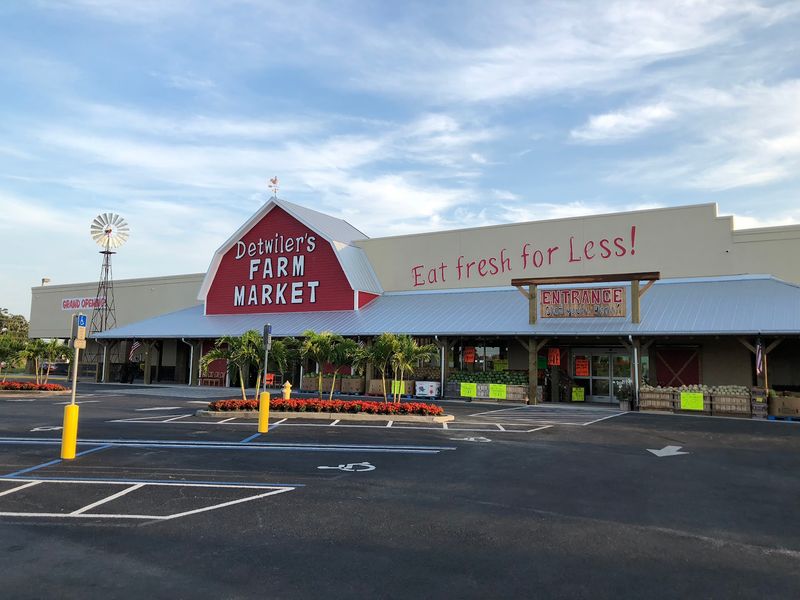 Groceries Cost Less At This Florida Farm Market Than At The Supermarket Down The Road - Decor Hint A Converted Grocery Store on US-301