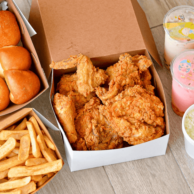 Donahoo's Golden Chicken, Pomona