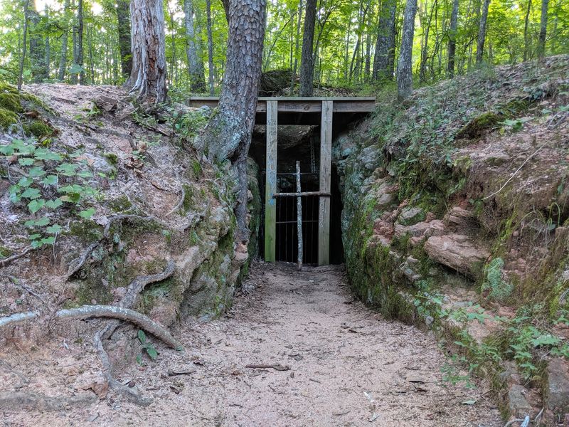 Sawnee Mountain Preserve