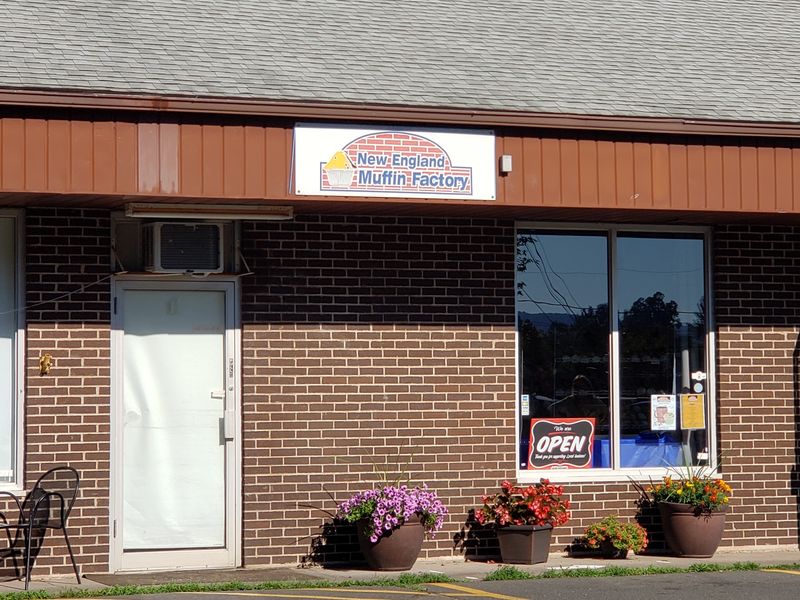 New England Muffin Factory, Milldale