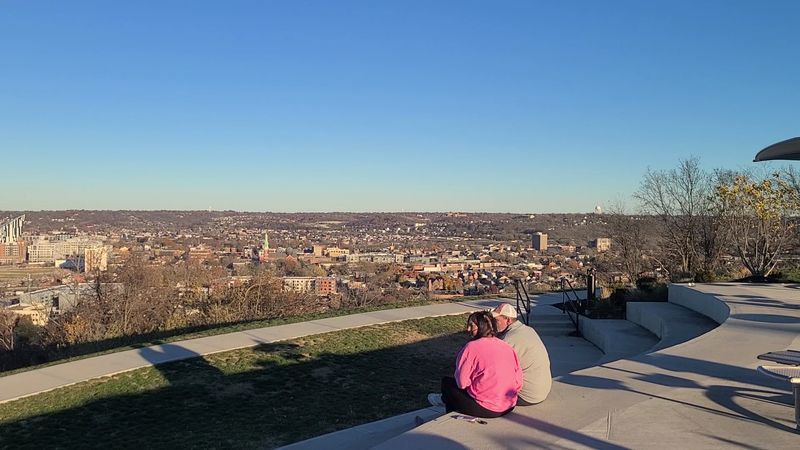 Scenic Overlook At Devou Park