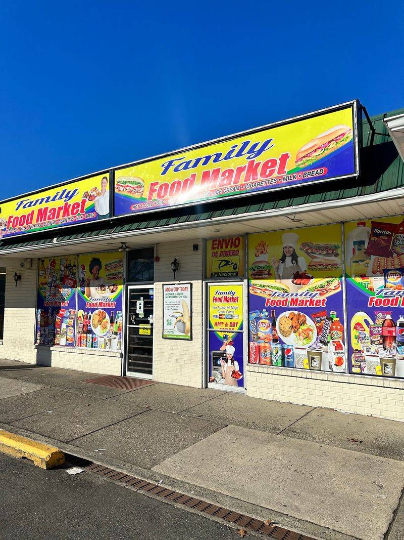 Family Foods Grocery