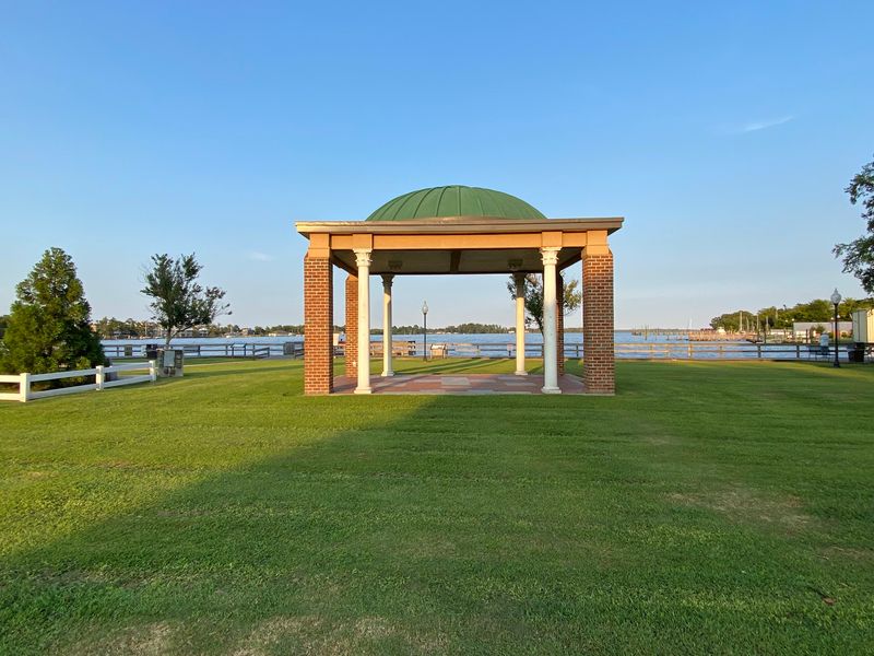 Explore 11 Historic Underground Railroad Sites Across North Carolina - Decor Hint Pasquotank River At Waterfront Park