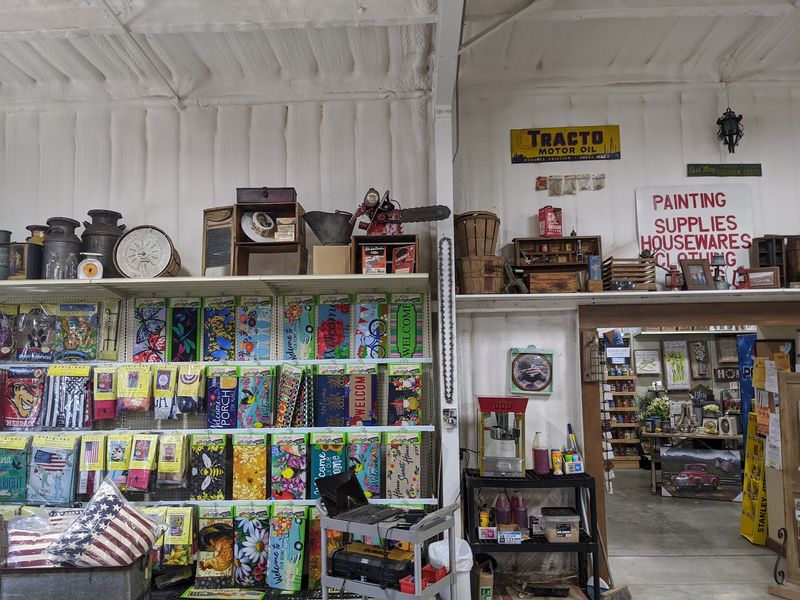 Service From People Who Know the Aisles