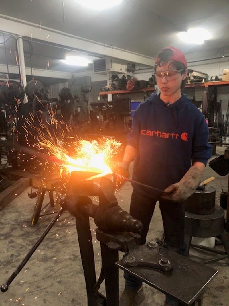 This Nebraska Blacksmith Shop Lets Total Beginners Hammer Out Their Own Knife From A Railroad Tie - Decor Hint Heat, Sweat, and Tired Forearms