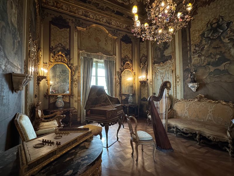 Seventy Rooms, Thirty-Four Doors Open