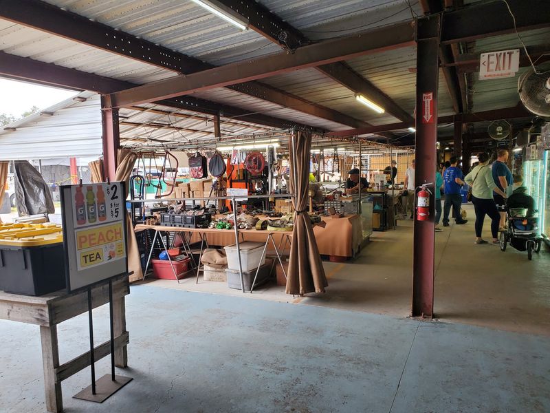 Renninger's Flea Market & Antique Center, Mt Dora, FL
