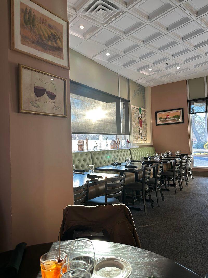 10 Top Italian Restaurants In Connecticut To Put On Your 2026 List - Decor Hint Salute, Hartford