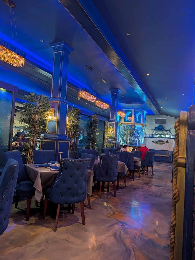 Cocktails And Drinks Worth Ordering Alongside Your Meal