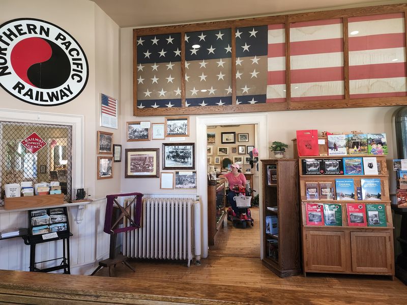 A Gift Shop And Picnic Grounds Worth Lingering For