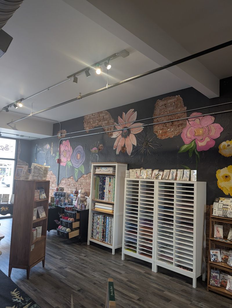Sew Happy Fabrics & Crafts, Calhoun