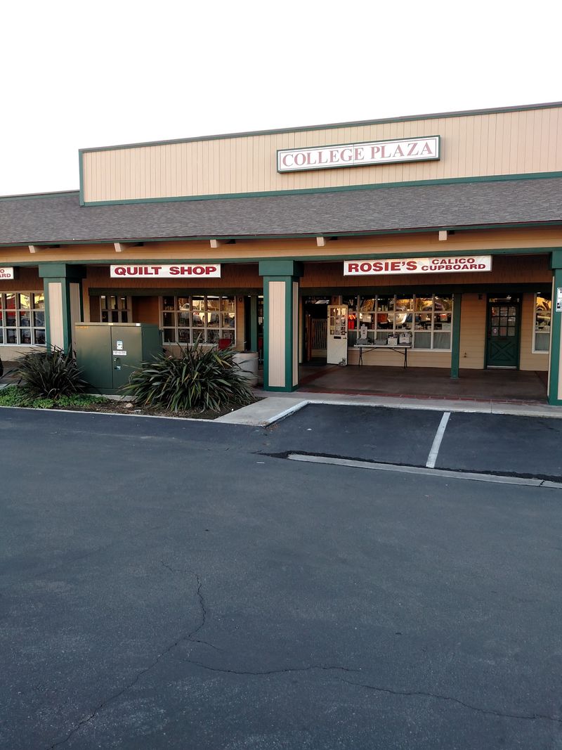This San Diego, California Fabric Store Is Packed With More Than 16,000 Bolts Of Colorful Fabric - Decor Hint Planning A Visit With Hours, Location And Access