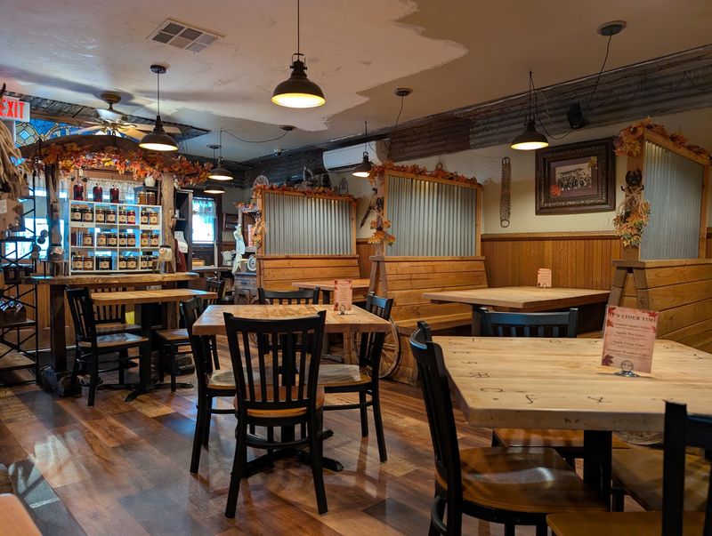 This Cozy California Cafe Serves One Of The Most Famous Apple Pies In The State - Decor Hint Turn-Of-The-Century Details Inside The Dining Room