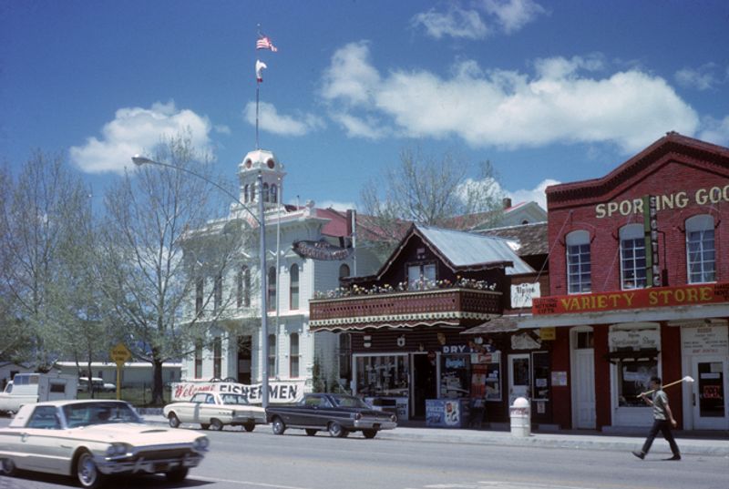 Bridgeport, Mono County