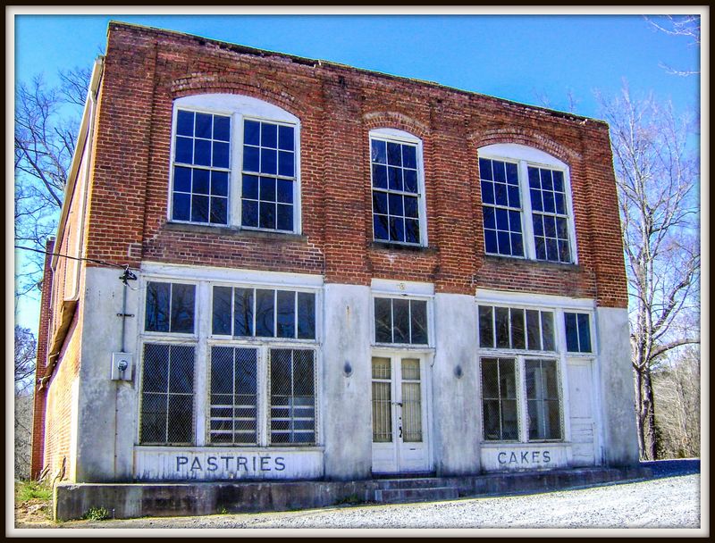 The Mellark Family Bakery Site Remains One Of The Most Recognizable Stops