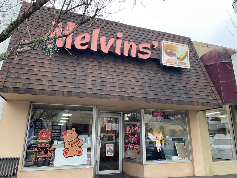 Make The Detour Through Elizabethtown For A True North Carolina Institution