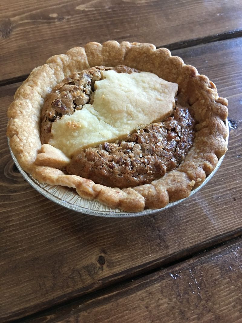 How A Pie Wagon Kept The Oven Warm