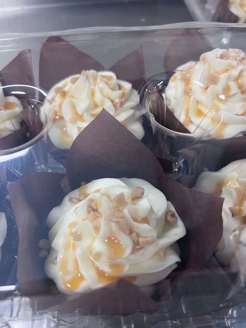 This Small-Town Idaho Sandwich Shop Serves Up Subs And Sweets With Old-Fashioned Charm - Decor Hint Butterfinger In A Cup