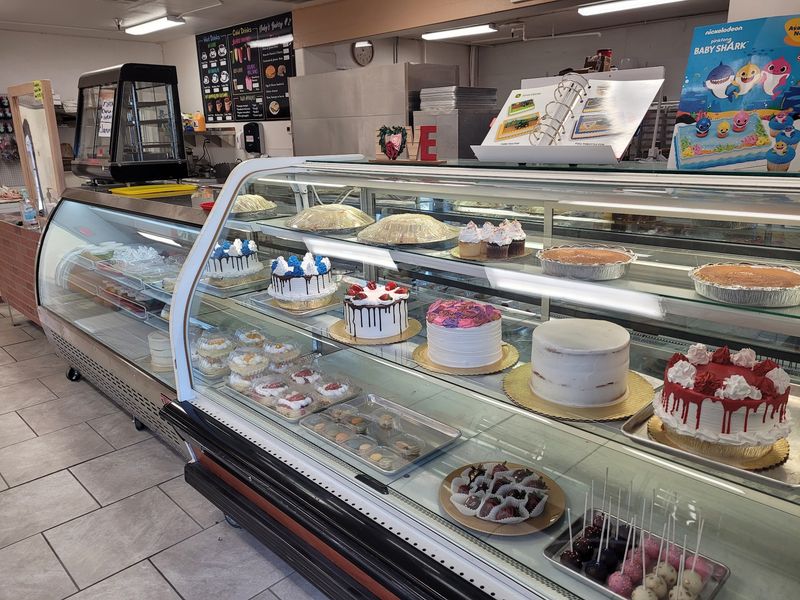 10 Fresno, California Bakeries Locals Keep Coming Back To For Fresh Bread, Pastries And Old-School Sweets - Decor Hint Gaby's Bakery