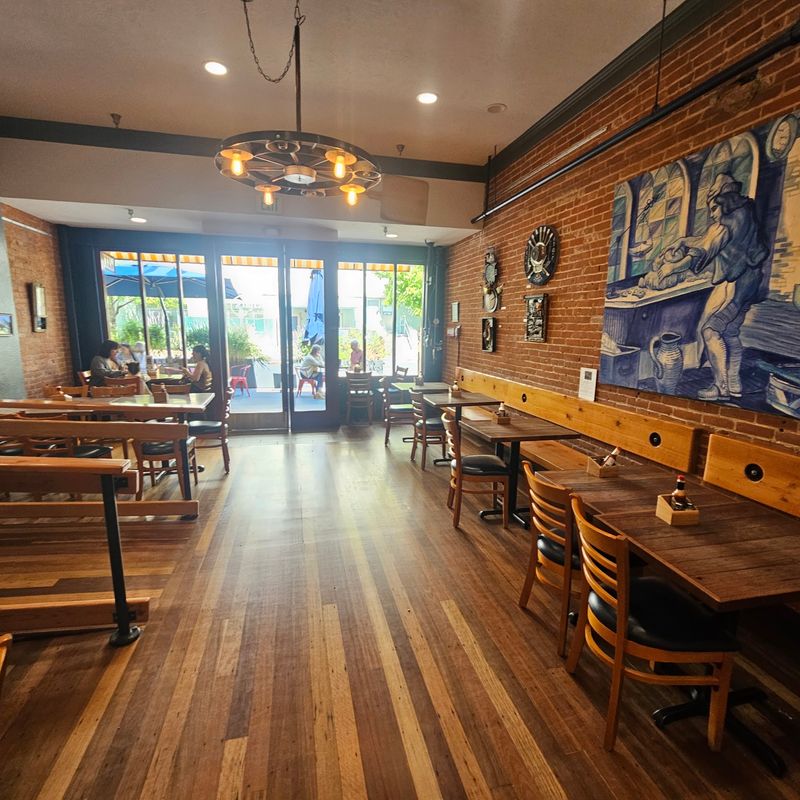 Schat's Bakery & Cafe, Ukiah