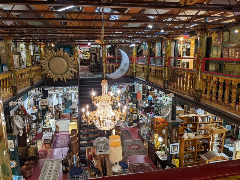 The Antique Emporium in Rural Reddick
