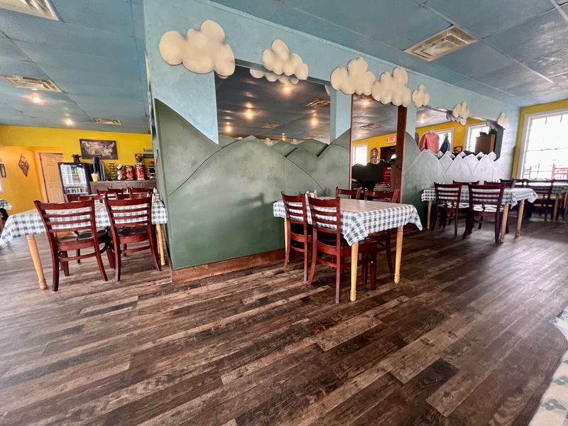 Mountain Views That Come Free With Your Meal