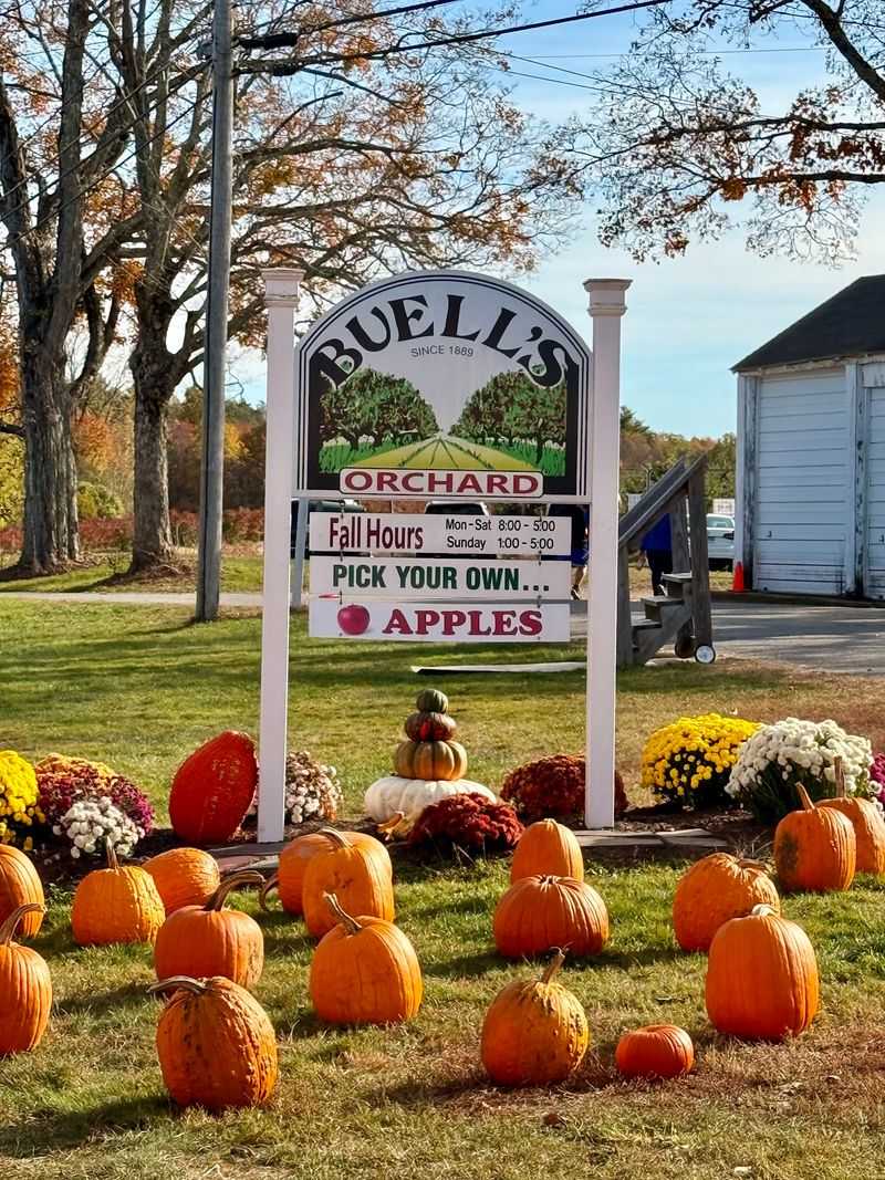 Buell's Orchard, Eastford 