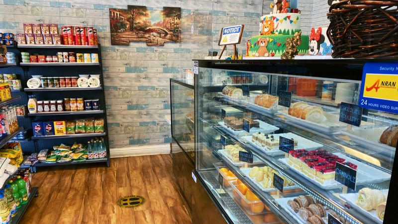 BIBI PASTRY & CAFE