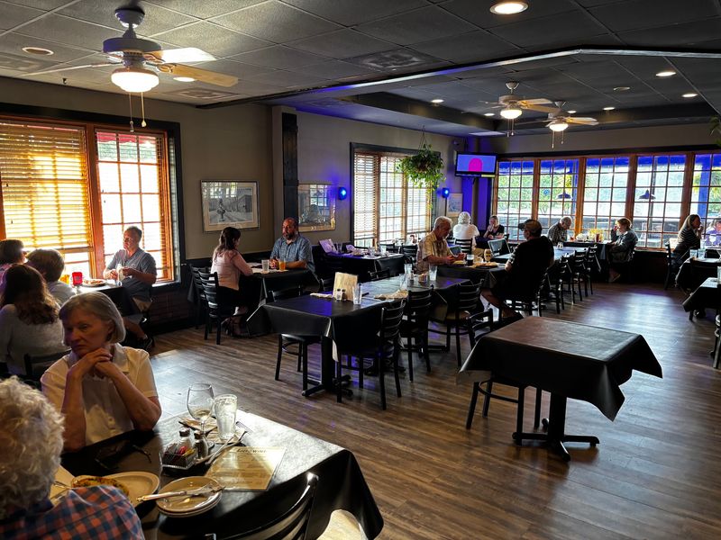 See How A North Carolina Restaurant Captures A Taste Of The Northeast