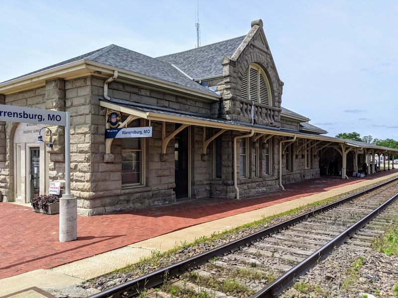 Warrensburg Amtrak Station