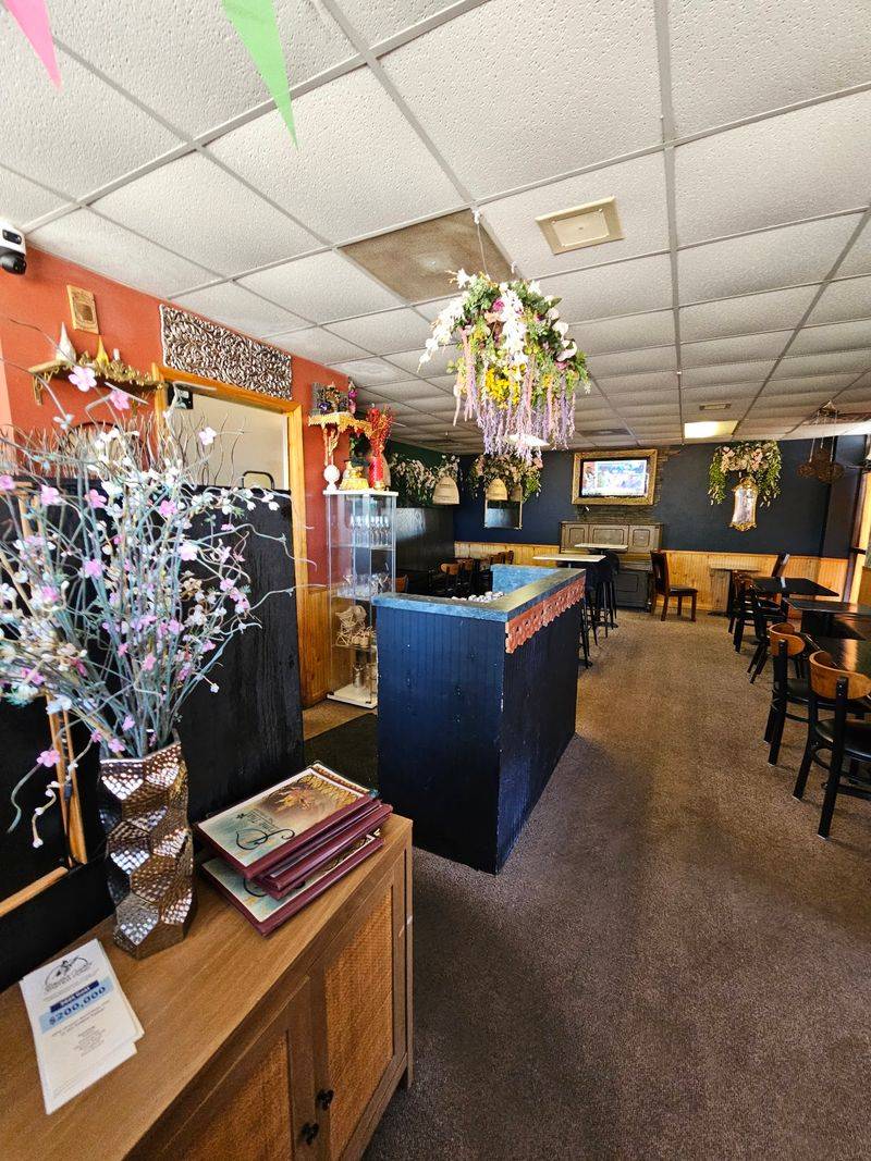 10 Of The Best Family-Owned Restaurants In North Carolina Locals Swear By - Decor Hint Prime Thai, Elkin