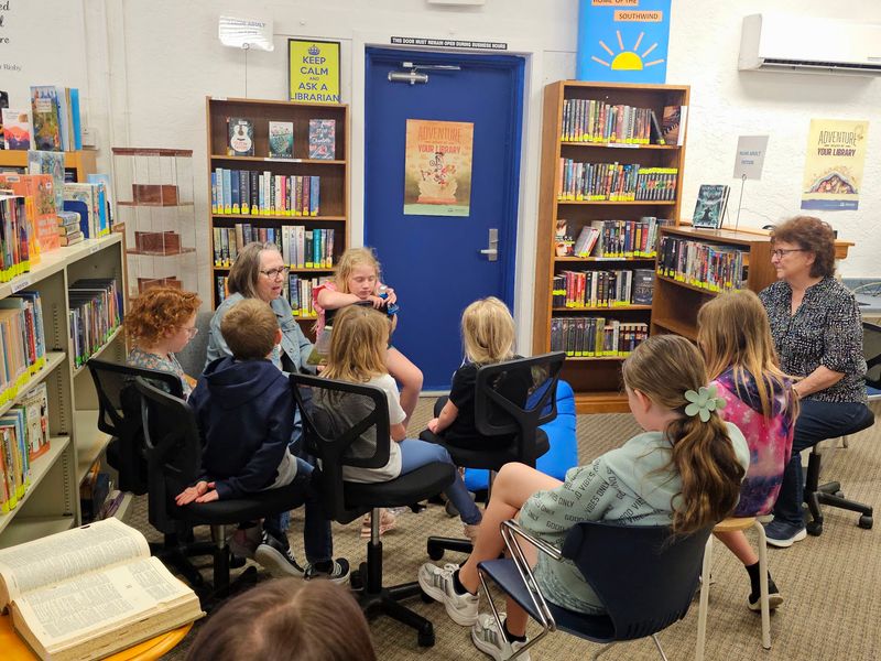 9 Tiny Idaho Libraries That Feel More Like Cozy Community Rooms - Decor Hint Notus Public Library, Notus