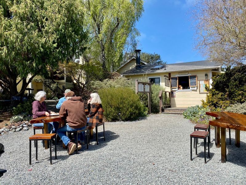 11 Remote Northern California Restaurants Where Getting There Is Half The Adventure - Decor Hint Cafe Beaujolais, Mendocino