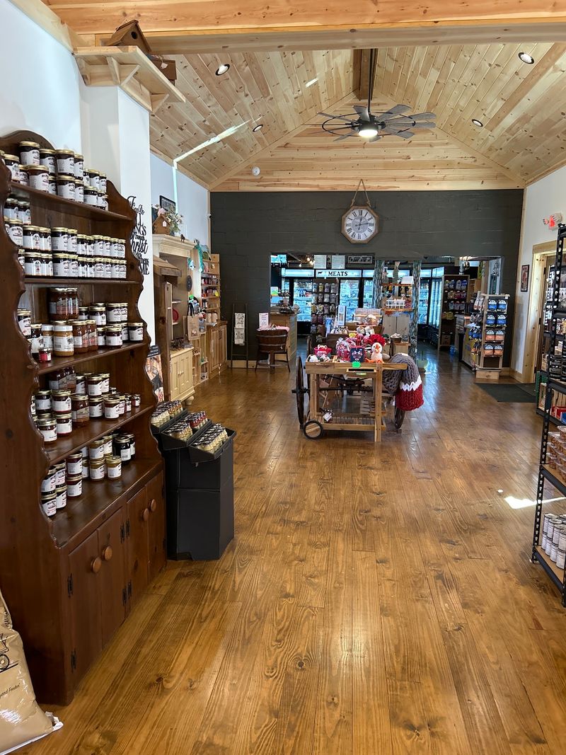Amish Goods, Fresh And Frozen
