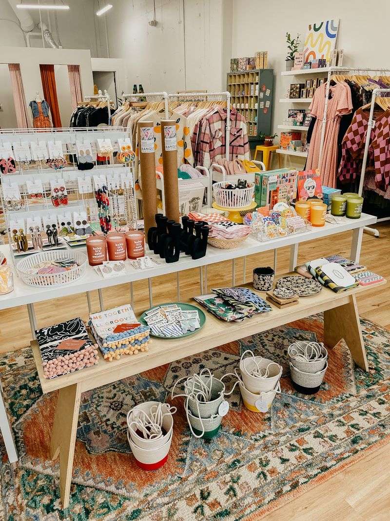 10 Stationery And Paper Shops In Kentucky Where Card Lovers Lose Track Of Time - Decor Hint Handzy Shop + Studio