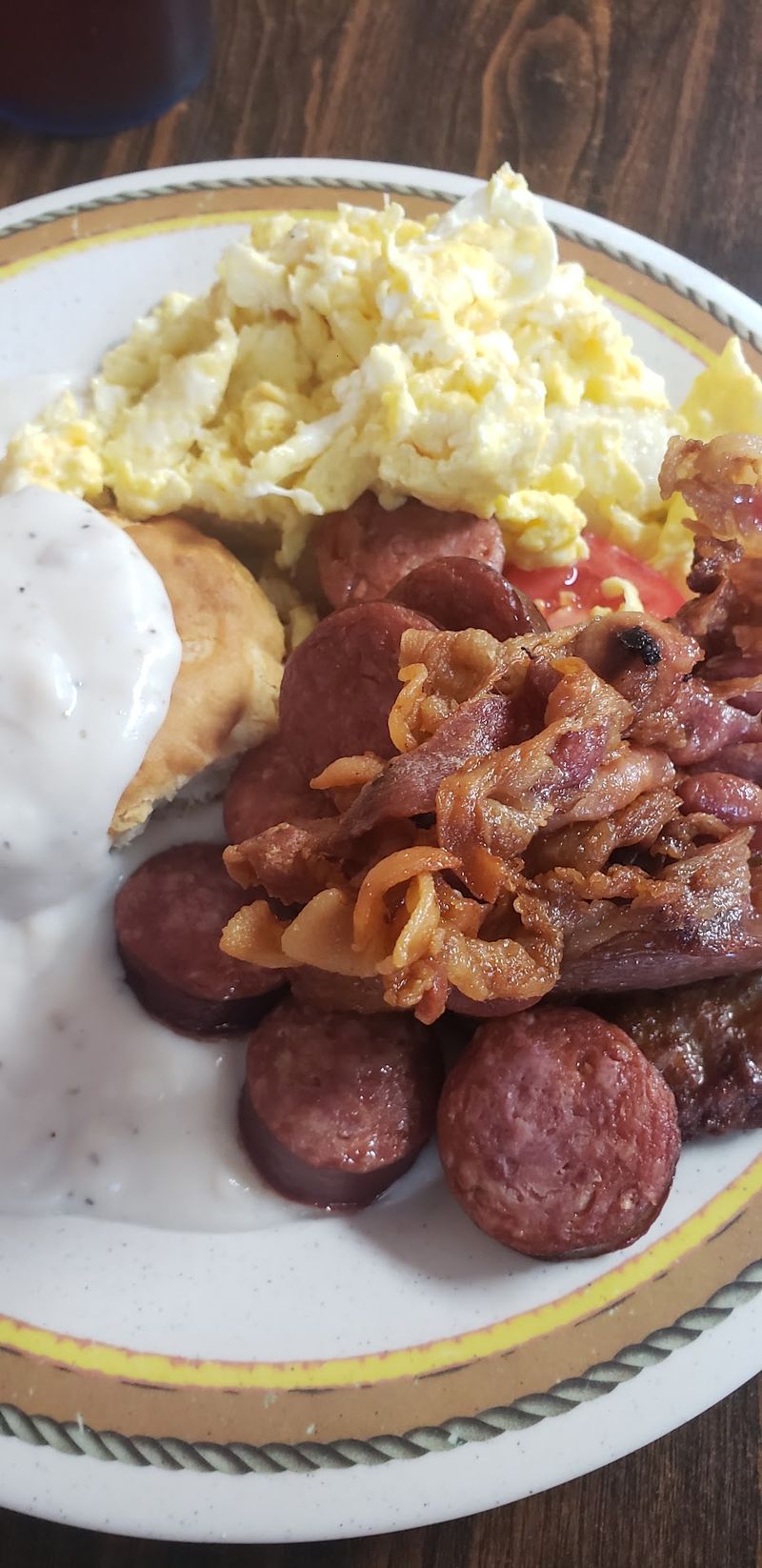 Fried Chicken, Pork Chops And Banana Pudding Fill Your Plate At This Long-Standing Florida Country Buffet - Decor Hint Morning Biscuits and Hot Coffee