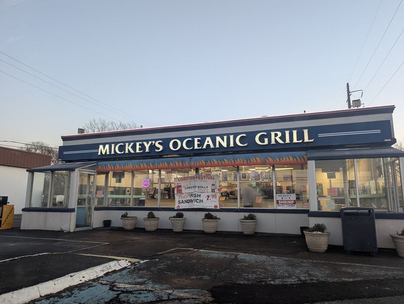 Mickey's Oceanic Grill, East Hartford