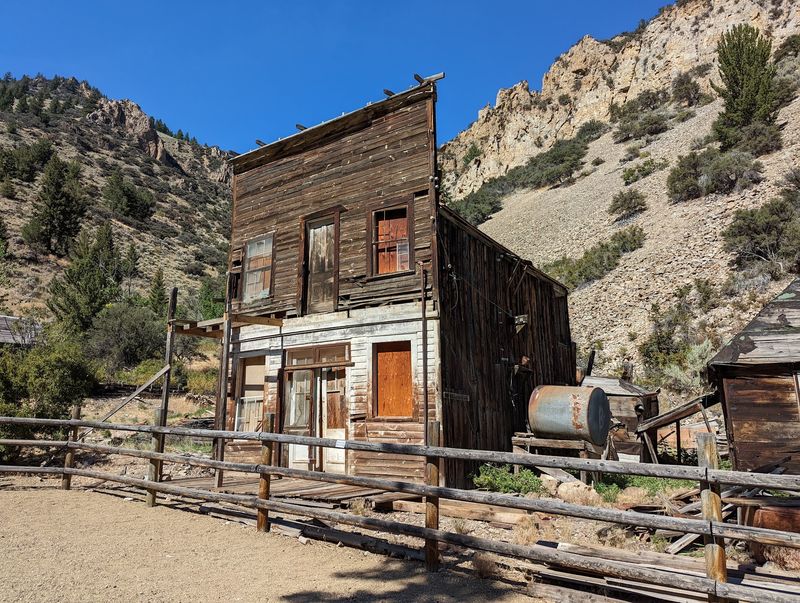 This Remote Idaho Ghost Town Is A Well-Preserved Mining Camp You Reach By A Rough Dirt Road - Decor Hint Walking The Same Street They Did