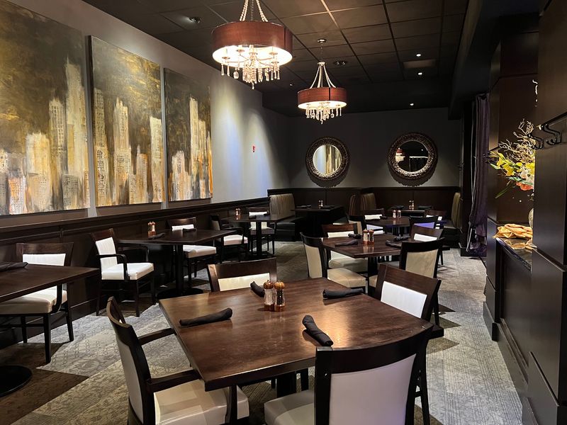 Johnny's Italian Steakhouse, Eau Claire