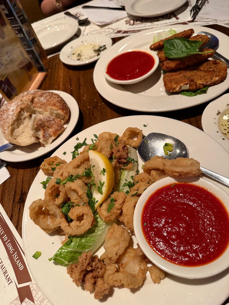 These 10 Italian Restaurants Showcase Some Of New York’s Most Comforting Cooking - Decor Hint Vincent's Clam Bar, Carle Place