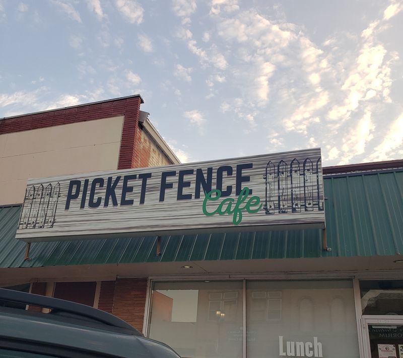 Picket Fence Cafe In Columbus