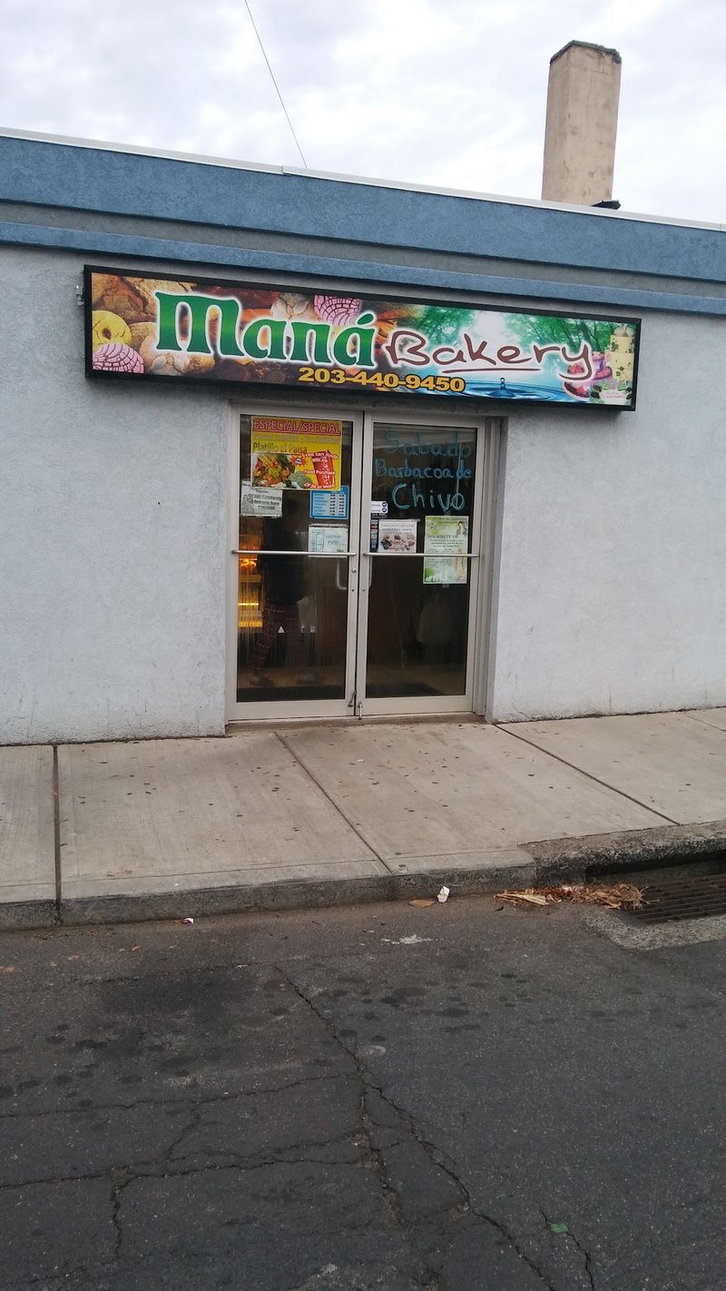 This Connecticut Bakery Has Become A Local Favorite For Homemade Tamales - Decor Hint Center Street Starts Buzzing Early In The Morning