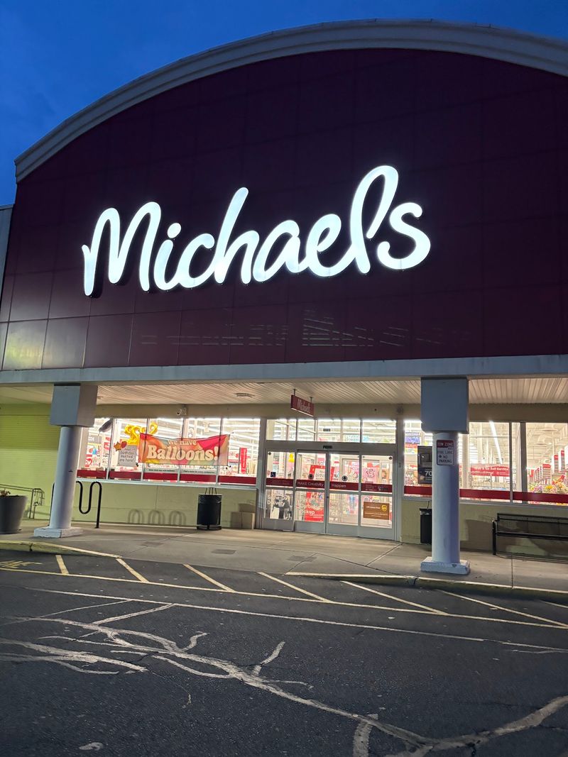 Michaels, Bridgeport