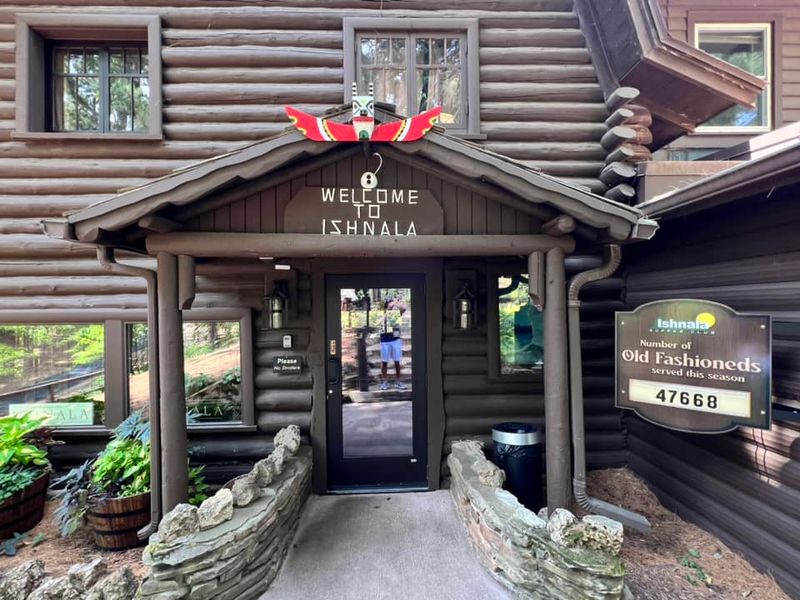 Ishnala Supper Club, Lake Delton