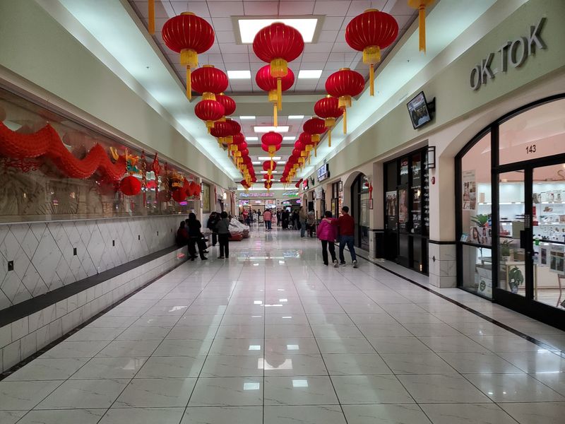 This Arizona Asian Plaza Added 32,000 Square Feet Of Dining, Shops, And Global Finds - Decor Hint From Empty Target To Cultural Anchor
