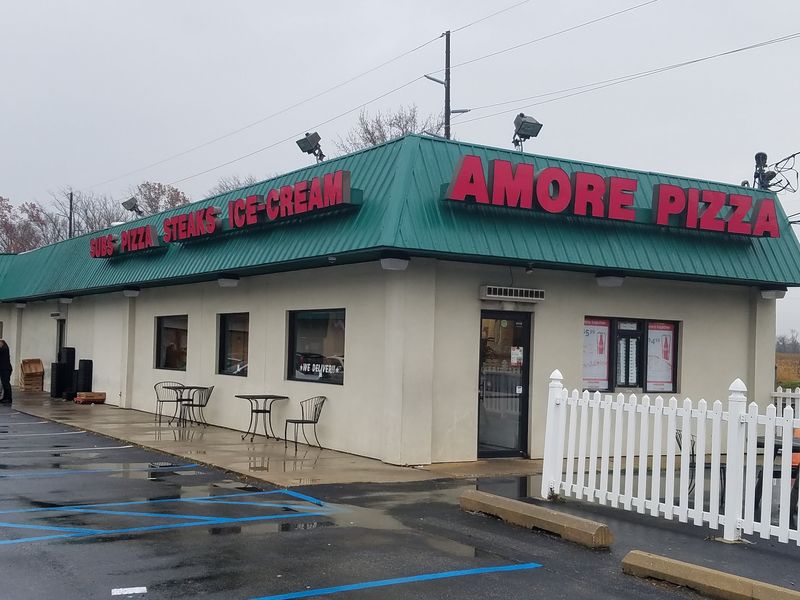 Amore Pizza, Bear